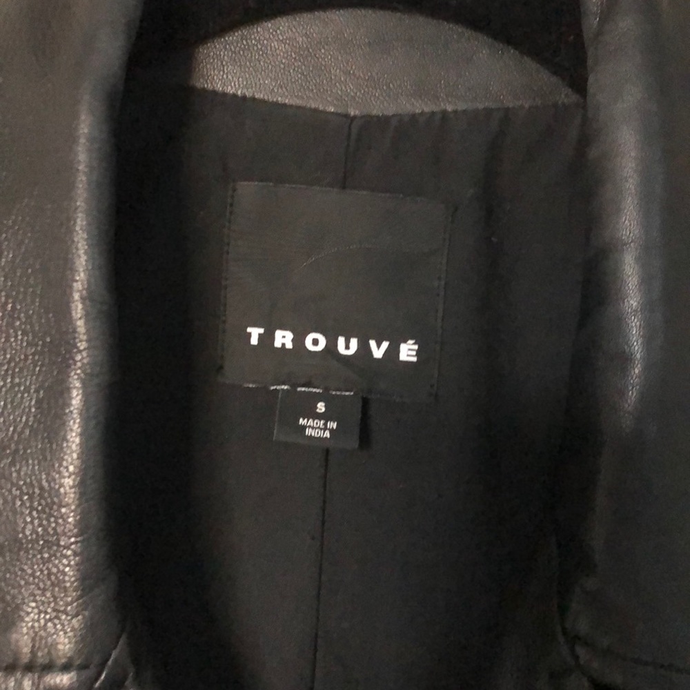 Leather moto jacket - Picture 2 of 7